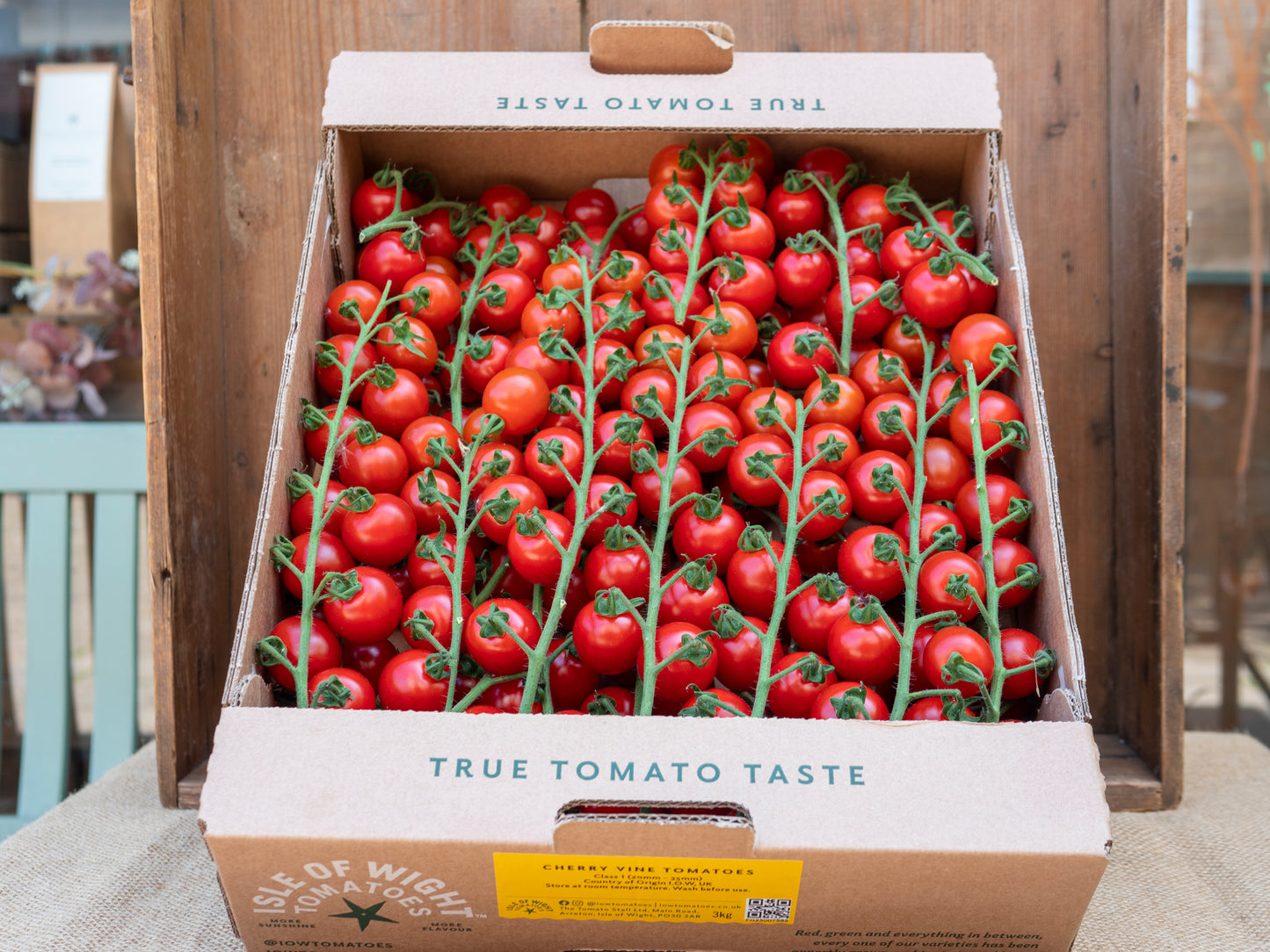 Isle of Wight Tomatoes - Cherry Vine Tomatoes 250g Bags